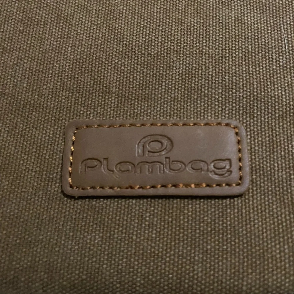 Plambag this casual